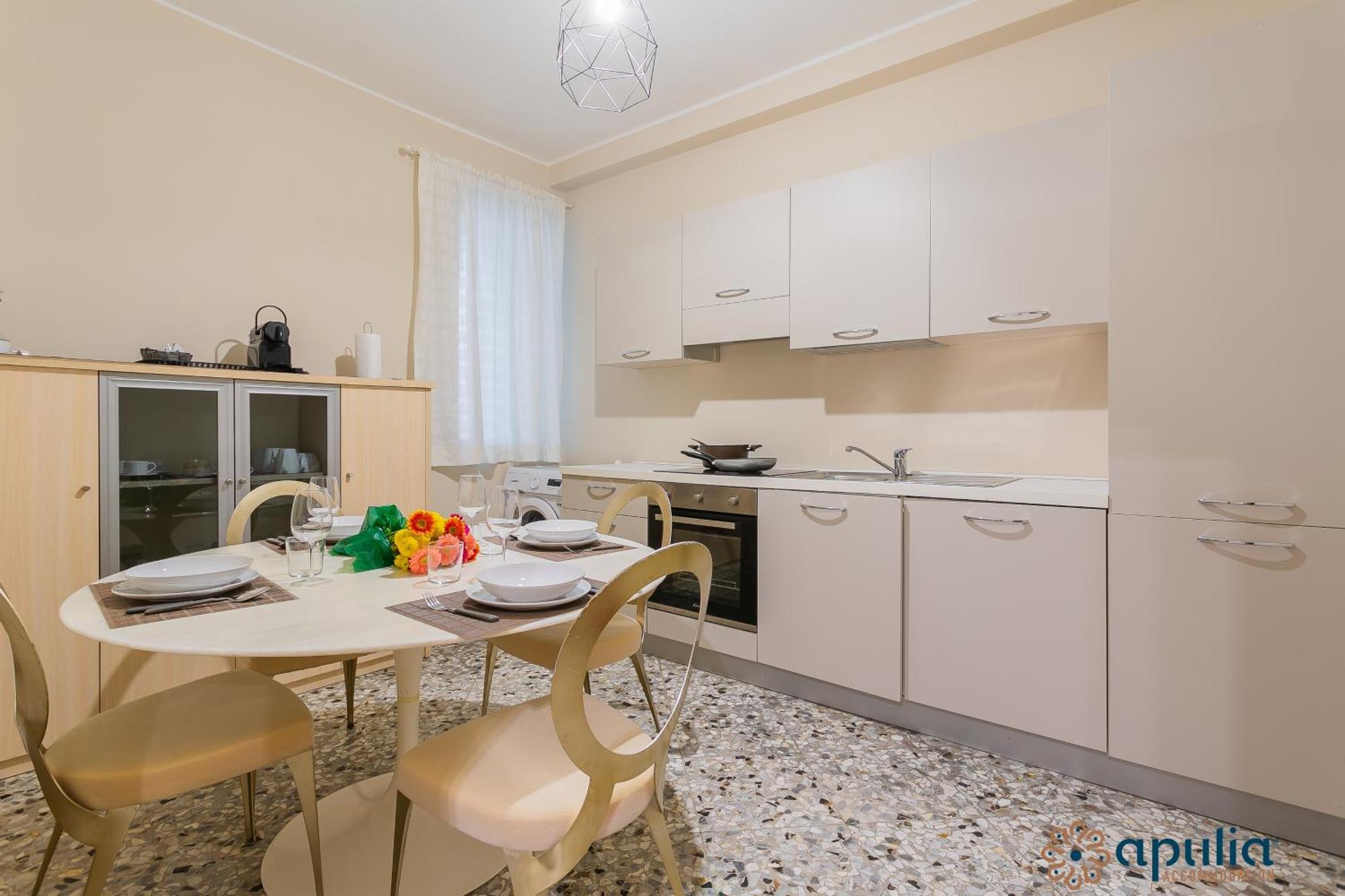 Piccinni Guesthouse By Apulia Accommodation Бари Экстерьер фото